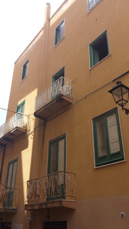 Casa Magistrale Hotel ตราปานี ภายนอก รูปภาพ